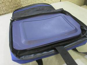 (EW5) Pyrex Portables Bake Dish wit...