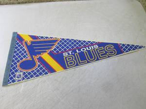 (B-3) Vintage St. Louis Blues Penna...