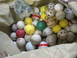 (CSB) Bag Full of Asorted Golf Ball...