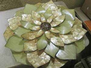 (FS) Large Metal Wall Decor Approx ...