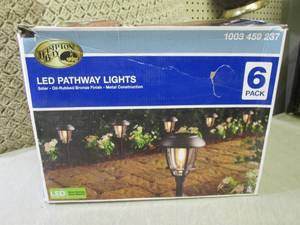 (F-2) Hampton Bay LED Pathway Light...