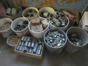(BR1) Large Lot of Assorted Hardwar...