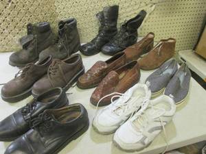 (CS) Assorted BootsShoes in Tote w...