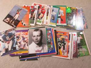 (BSB) 50 Assorted Football Sports C...
