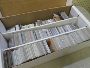 (D-3) Big Lot of Assorted Baseball ...