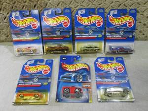 (EC1) Assorted Hot Wheels...