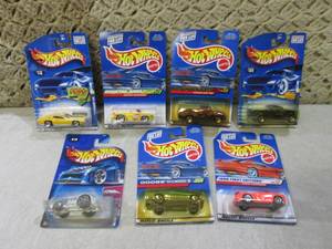 (EC1) Assorted Hot Wheels...