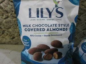(B-1) 6 Bags Milk Chocolate Style C...