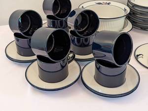 lot 37 image: Delightful Dansk Dish Set