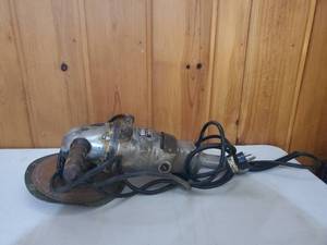 lot 75 image: Black And Decker Heavy Duty Industrial Sander