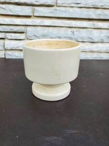 lot 86 image: Vintage Haeger Dish