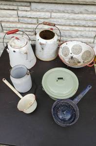 lot 87 image: Collection Of Vintage Enamelware