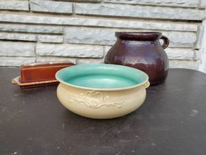 lot 96 image: Collection Of Vintage Pottery