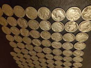 lot 11 image: Collection Of Old Buffalo Head Nickles