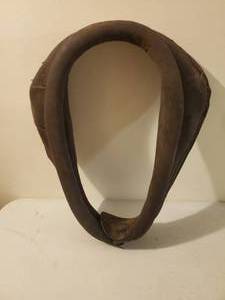 lot 178 image: Old Leather Horse Collar