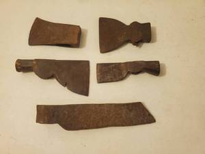 lot 195 image: Five Old HammerHatchet Heads