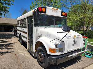 2004 International IC3S530 School Bus Food Truck