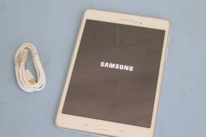 Samsung Galaxy Tab SM-T350 8 Tablet 16GB with Android 7 Update & NEW Battery & Charging Cable