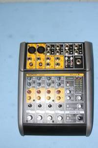 Tapco Blend 6 - Mackie 6 - Channel Compact Pro Audio Mixer  Compact & Portable Mixing System