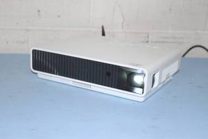 Casio XJ-M140 Laser Light Source LED 2500 Lumen Portable DLP 3D Ready HD Projector with 20,000 Lamp Life