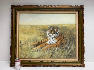 lot 142 image: Framed Signed Original Oil on Board Painting - Tiger in The Grass - Signed Karen Pepping