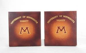 lot 100 image: Set of 2 Vintage University of Minnesota Leather Book Ends