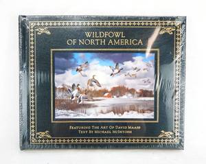 lot 5 image: Lot of 10 Vintage 1999 David Maass The Wildfowl Art of North America Limited Signed Edition Sealed Books