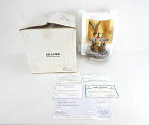 lot 69 image: Vintage 1997 Limited Edition David Maass Hazy Ascent Hand Painted Sculpture