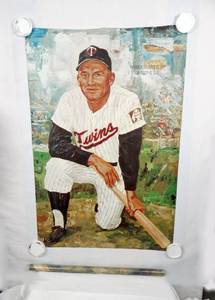 lot 1 image: Set of 2 Vintage 1974 Minnesota Twins Harmon Killebrew Day Posters