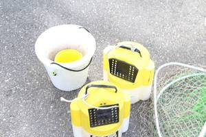 (2) Fish Net, (4) Tackle Buckets
