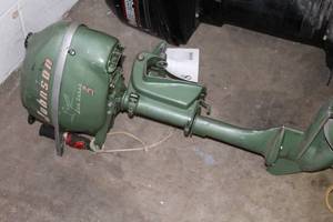 Johnson Seahorse 3 Outboard Boat Motor