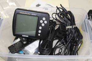 Garmin 240 Fish Finder with Manual