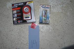 Black & Decker laser level and batt...