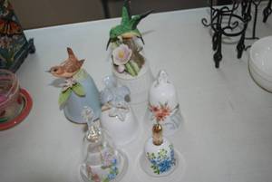 6 decorative bells...