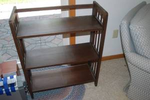 Decorative display shelf, 28 wide...
