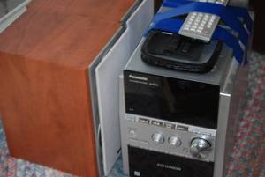 Panasonic bookshelf stereo...
