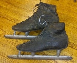 1914 (pat. Nov 3) Antique Aluma Crusader Skates