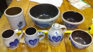 Rowe Collectible Pottery, (7)