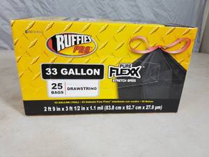 New Box of 33 Gallon Drawstring Bags