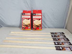 20 New Hershey Smores Sticks and 2 New Smores Melting Trays