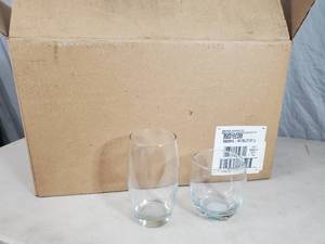 New 19 Piece Anchor Hocking Glassware Set
