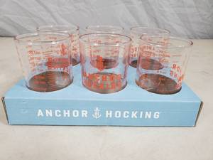 6 New Anchor Hocking Glass Measuring Cups