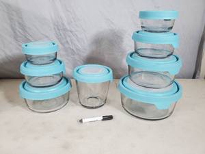 New Anchor Hocking TrueSeal 17 Pc Set