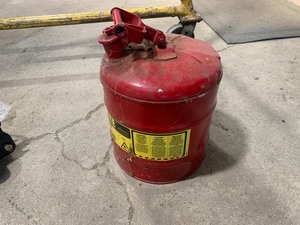 Steel safety gas can