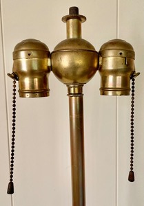 lot 123 image: Antique Art Deco Slag Glass Floor Lamp
