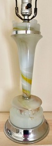 lot 136 image: VIntake Art Deco Swirled Akro Agate Table Lamp