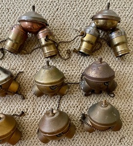lot 142 image: Vintage Round Socket Clusters