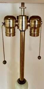 lot 143 image: Vintage Houze Glass Swirled Akro Agate Dual Bulb Lamp