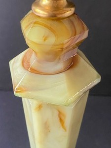lot 152 image: Carmel Swirl Slag Glass Vintage Houze Lamp