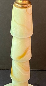 lot 191 image: Modernistic Veined Onyx Houze Table Lamp